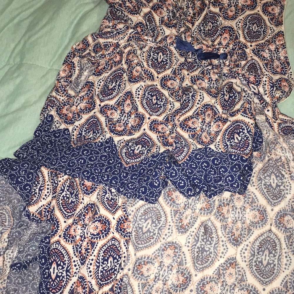 Romper - Picture 2 of 3
